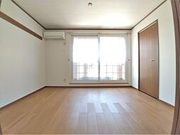 伊予鉄道郡中線 地蔵町駅 徒歩6分の賃貸アパート 2階3LDKのリビング/ダイニング