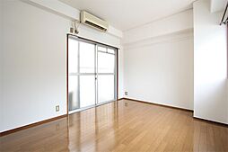 伊予鉄道環状線(JR松山駅経由) 清水町駅 徒歩3分の賃貸マンション 5階1Kのリビング/ダイニング