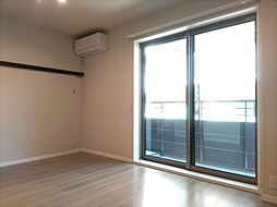 伊予鉄道環状線(JR松山駅経由) 上一万駅 徒歩2分の賃貸マンション 2階ワンルームのリビング/ダイニング