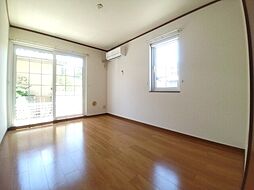 伊予鉄道郡中線 地蔵町駅 徒歩10分の賃貸アパート 1階2DKのリビング/ダイニング