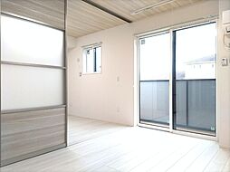 伊予鉄道高浜線 松山市駅 バス22分 鴨川団地前下車 徒歩9分の賃貸アパート 1階2LDKのリビング/ダイニング