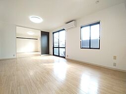 フレグランス小坂　Ｃ棟 201 2階3LDKのリビング/ダイニング