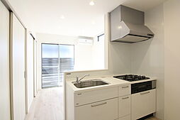 伊予鉄道横河原線 牛渕駅 徒歩18分の賃貸アパート 1階1LDKのリビング/ダイニング