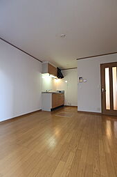 コ．コートオノエ 102 1階2DKのリビング/ダイニング