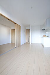 ＩＮＤＩＧＯ　ＢＡＳＥ 203 2階1LDKのリビング/ダイニング