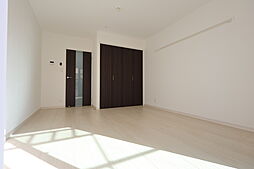 サニークレストＯＺＵ 105 1階1Kのリビング/ダイニング