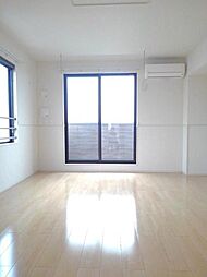 JR豊肥本線 武蔵塚駅 徒歩27分の賃貸アパート 2階2LDKのリビング/ダイニング