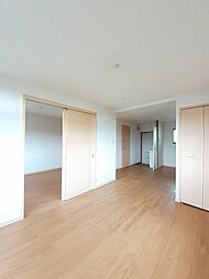 JR鹿児島本線 西熊本駅 徒歩22分の賃貸アパート 2階1LDKのリビング/ダイニング