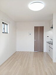 熊本市電A系統 健軍町駅 3.1kmの賃貸アパート 2階1LDKのリビング/ダイニング