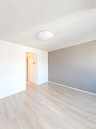 熊本市電A系統 健軍町駅 4.9kmの賃貸アパート 1階ワンルームのリビング/ダイニング