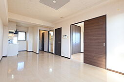 元町パークビル 701 7階1LDKのリビング/ダイニング