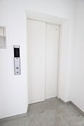 エレベーター付き