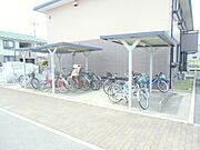 屋根付き駐輪場