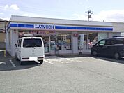 ローソン久留米上津バイパス店まで750ｍ