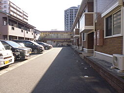 6 / 13