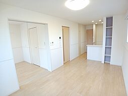 ベンティスカ 206 2階2LDKのリビング/ダイニング