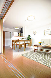 JR豊肥本線 いこいの村駅 徒歩6分の賃貸マンション 4階2LDKのリビング/ダイニング