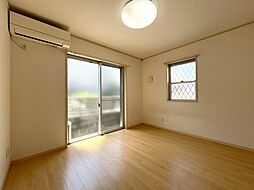 紺屋ハウス 101 1階1Kのリビング/ダイニング