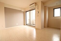 ポルト　ドゥ　ヴァンドーム 202 2階1LDKのリビング/ダイニング