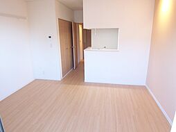 グリーンシティテスタ 202 2階ワンルームのリビング/ダイニング