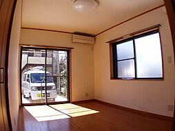 パークサイド・アベニュー 101 1階1Kのリビング/ダイニング