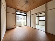 仕切りをなくすと開放的な空間に♪