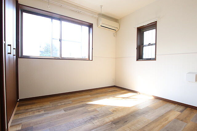 寝室