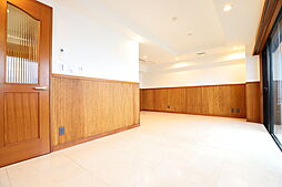 東急田園都市線 駒沢大学駅 徒歩19分の賃貸マンション 2階2LDKのリビング/ダイニング