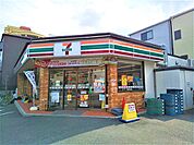 セブンイレブン足立綾瀬一丁目店まで450ｍ