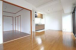 ポートジョイ 301 3階3LDKのリビング/ダイニング