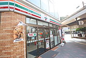 コンビニ