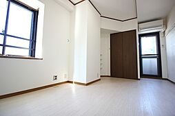 ベルビューレ江坂弐番館 301 3階1Kのリビング/ダイニング