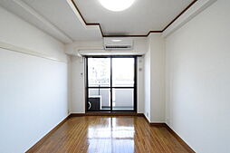 ベルビューレ江坂弐番館 302 3階1Kのリビング/ダイニング