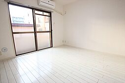 エレガンス綾瀬II 207 2階1Kのリビング/ダイニング