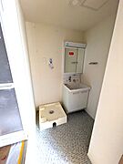 建築中です