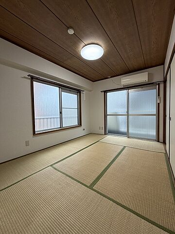 寝室