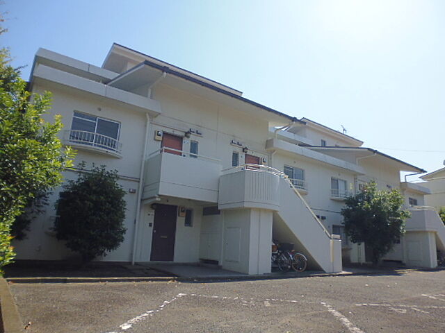 9 / 13