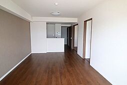 メゾン・クレールモンテ天久 4階2LDKのリビング/ダイニング