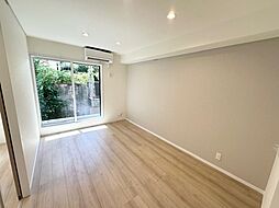 沖縄都市モノレール 赤嶺駅 徒歩19分の賃貸アパート 1階1LDKのリビング/ダイニング