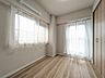 室内：2面採光の3.4帖洋室☆彡