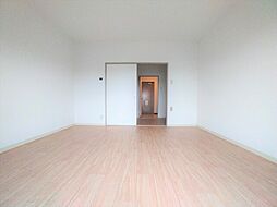 シルトクレーテ北野 302 3階1DKのリビング/ダイニング