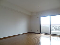 パールハイツ堺 702 7階3LDKのリビング/ダイニング