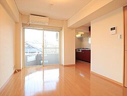 センチュリーコート 301 3階ワンルームのリビング/ダイニング