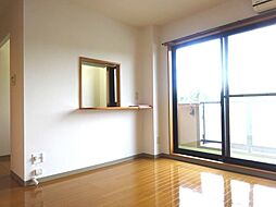 グリーンマンション愛子中央 205 2階1LDKのリビング/ダイニング