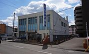銀行