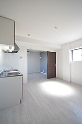 たからの森 305 3階1LDKのリビング/ダイニング