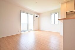 Ｌ’ＨＩＳＴＯＩＲＥ 303 3階2LDKのリビング/ダイニング