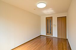 名古屋市営鶴舞線 塩釜口駅 徒歩5分の賃貸アパート 1階1Kのリビング/ダイニング