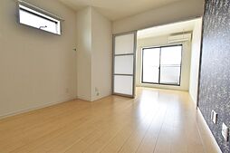 名古屋市営桜通線 桜本町駅 徒歩3分の賃貸アパート 3階1LDKのリビング/ダイニング