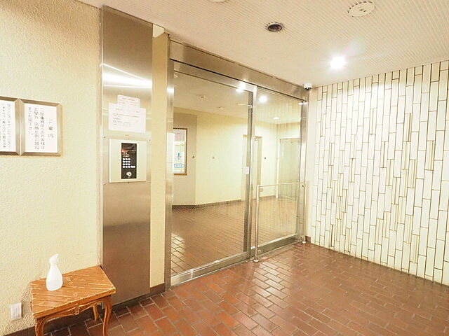エントランス